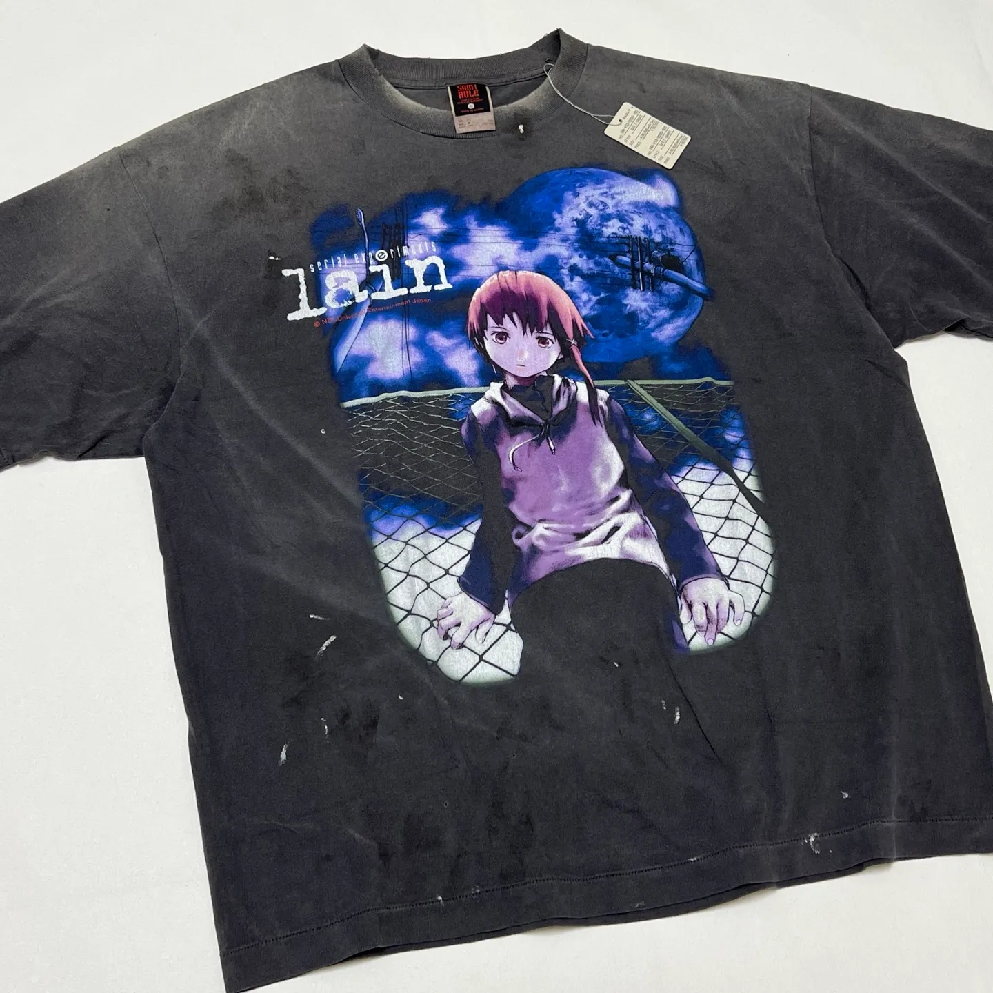 SAINT Mxxxxxx × serial experiments lain × GEEKS RULE GS_SS TEE/LAIN/BLK Sci-fi anime <Lingyin> co-branded ringing tone distressed short-sleeves Washed black S-XL Super rich and delicate printing technology perfectly shows the authentic details Customized co-branded accessories The real correct version Ready-made clothes Assute dyeing Washed to make old Maliu water faded